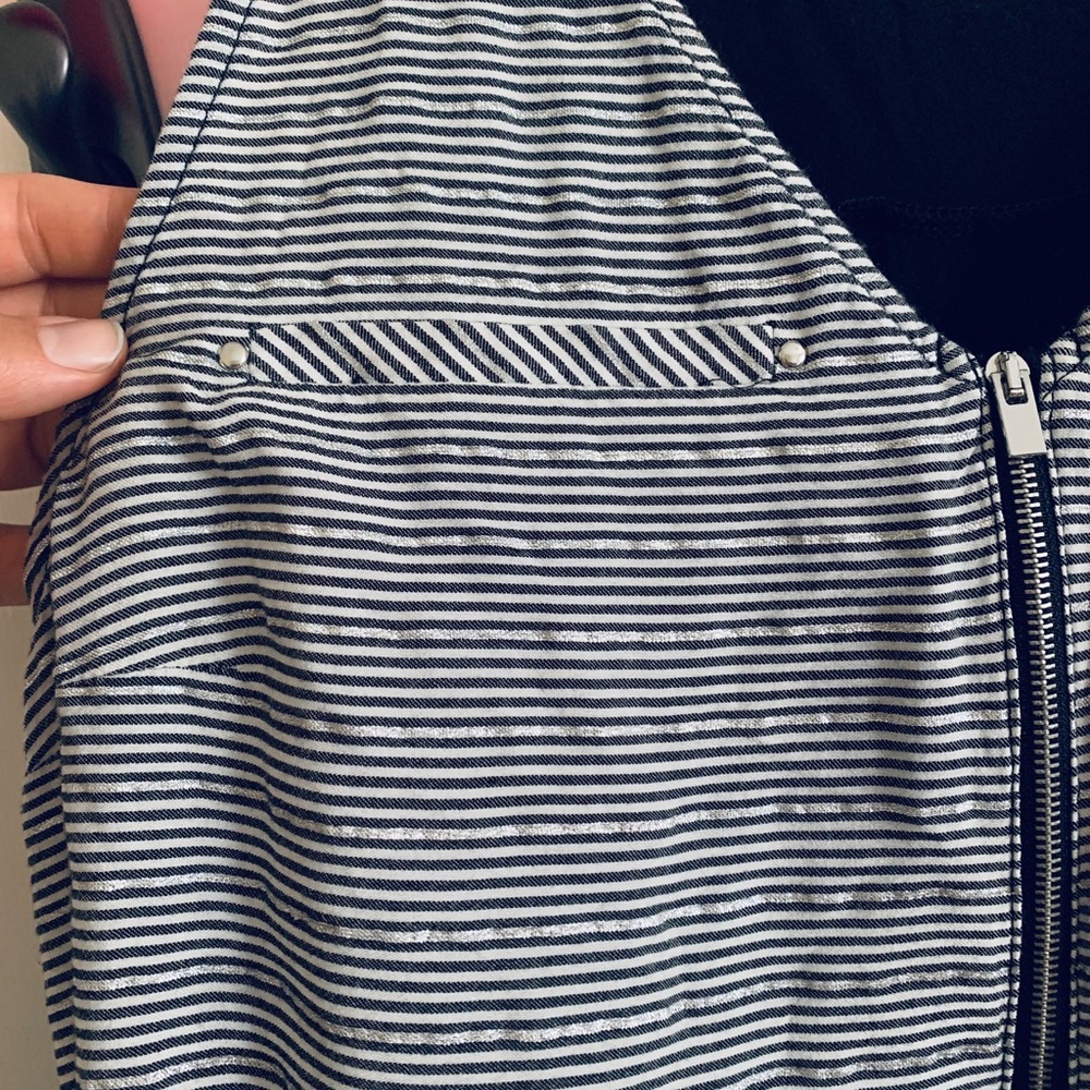 Express Blouse - Picture 3 of 5